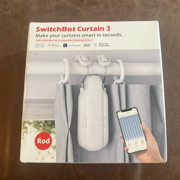 SwitchBot Curtain 3 - Picture 1 of 4